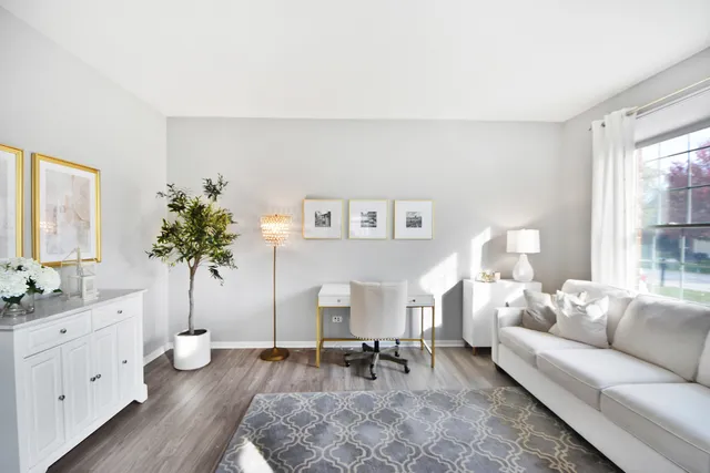 $649,000 | 63 Tournament Drive South, Hawthorn Woods, IL 60047