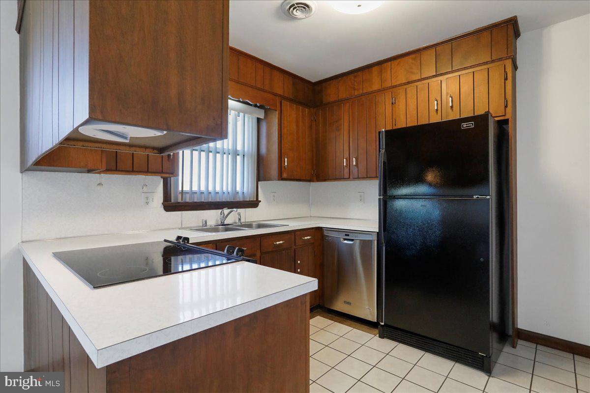 11910 Beavervale Road Smithsburg, MD 21783 - Photo 8 of 27 Kitchen