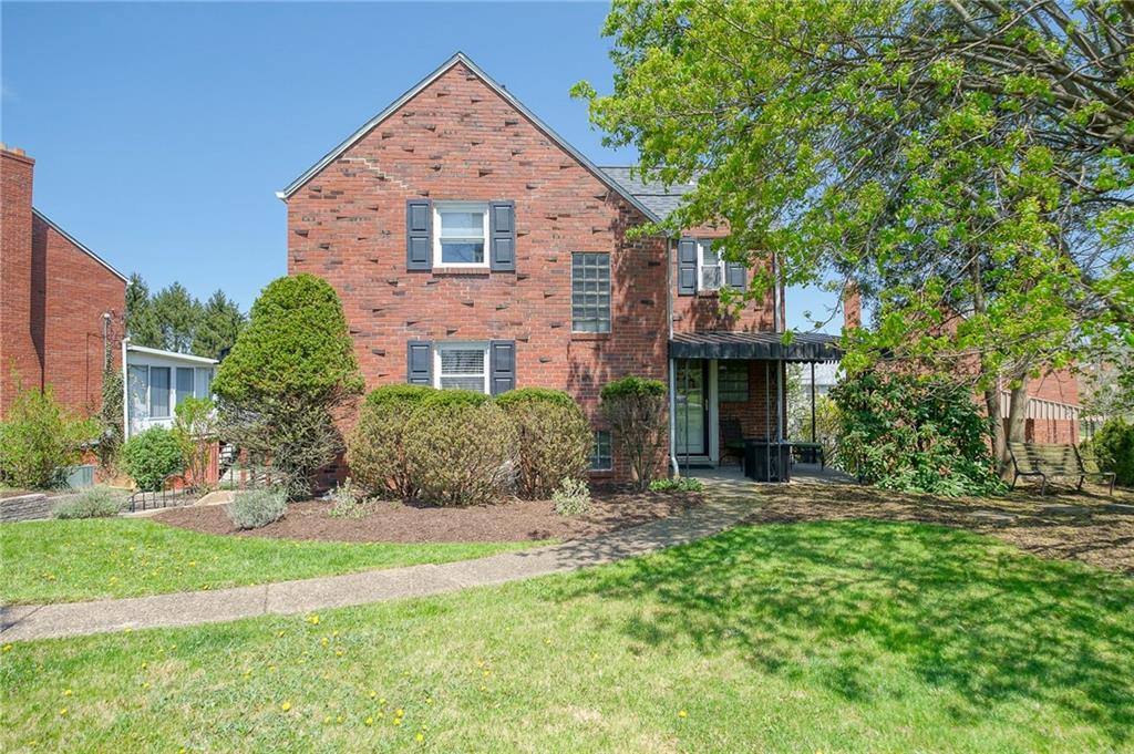 4419 Hamilton Road Pittsburgh, PA 15234 - Photo 1 of 25 Gallery Image 1