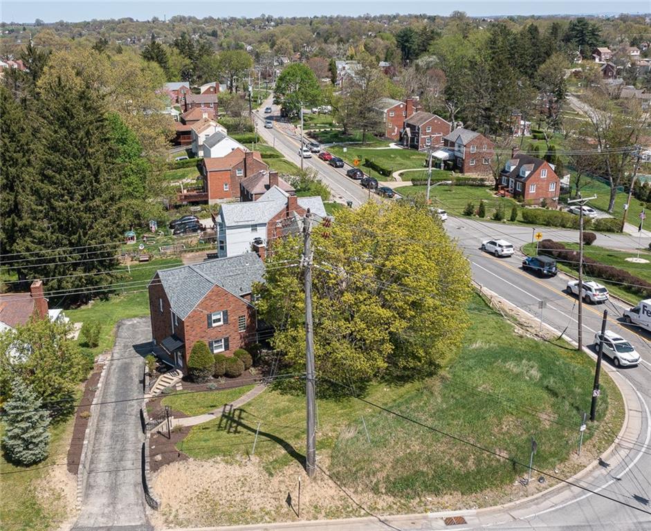 4419 Hamilton Road Pittsburgh, PA 15234 - Photo 16 of 25 Gallery Image 16