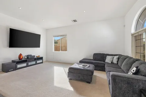 $590,000 | 27742 Avenida Maravilla, Cathedral City, CA 92234