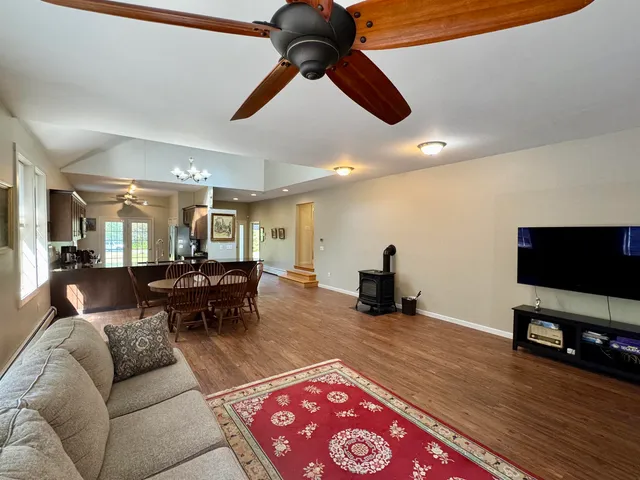 $525,000 | 20 Cherry Lane, Newport, VT 05855