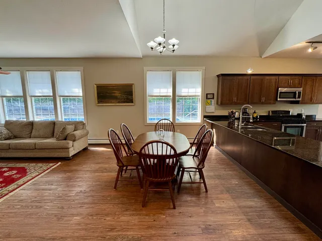 $525,000 | 20 Cherry Lane, Newport, VT 05855