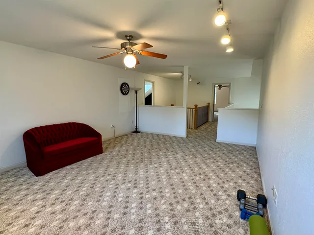 $525,000 | 20 Cherry Lane, Newport, VT 05855