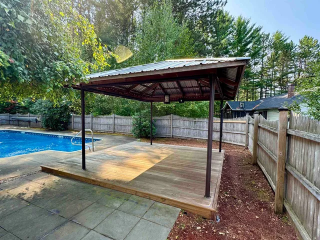 $525,000 | 20 Cherry Lane, Newport, VT 05855