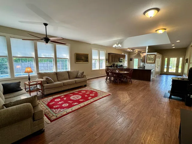 $525,000 | 20 Cherry Lane, Newport, VT 05855