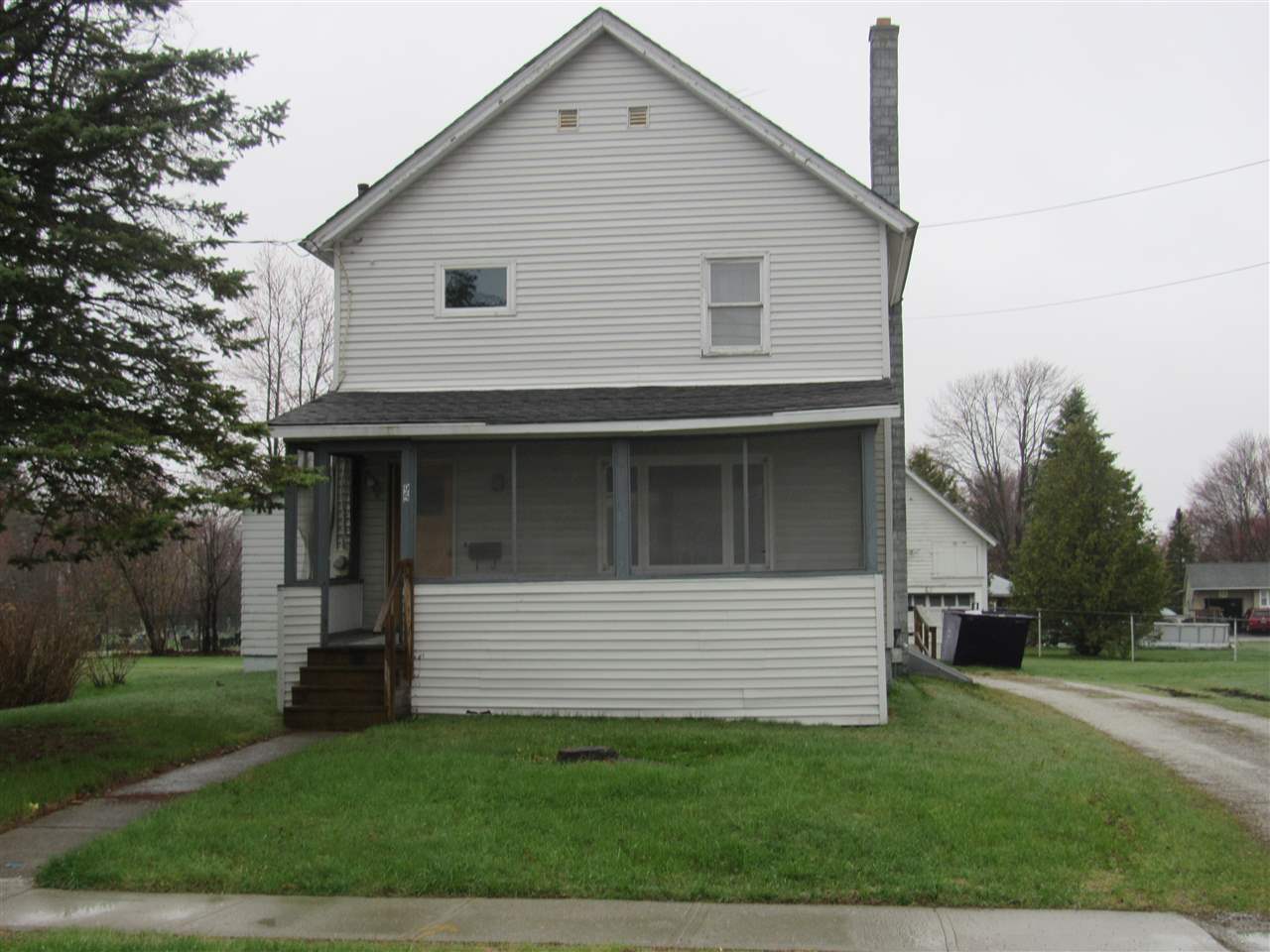 95 Canada Street Swanton, VT 05488 - Photo 2 of 7 Gallery Image 2
