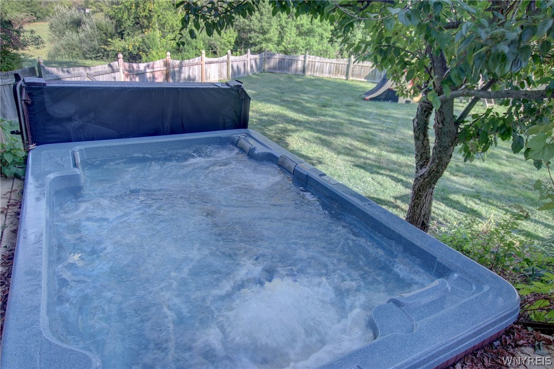 6131 Versailles Road Hamburg, NY 14085 - Photo 10 of 50