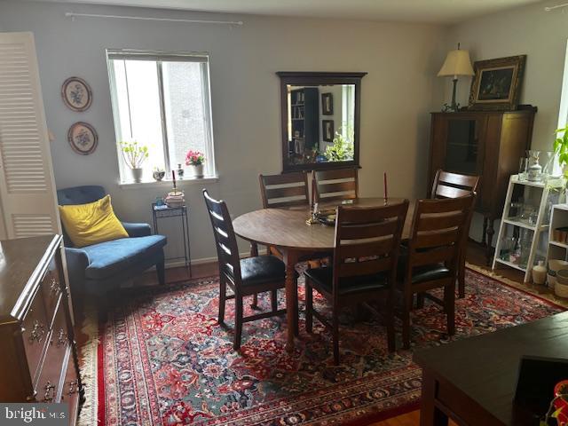 11162 Forest Edge Drive Reston, VA 20190 - Photo 8 of 21 Dining Room