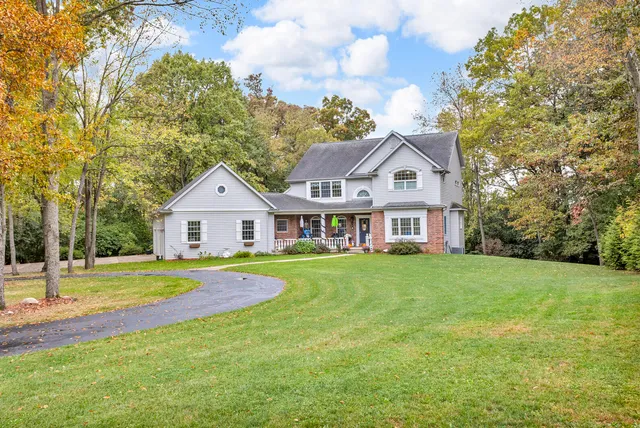 $624,900 | 4880 Indian Creek Drive, Jackson, MI 49201