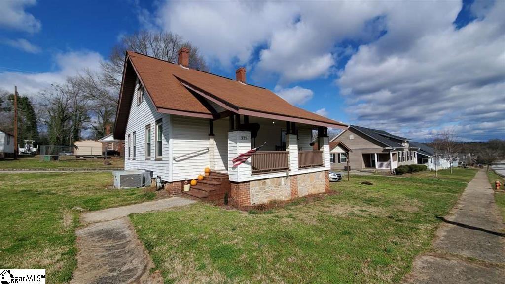 325 Stone Street Pacolet, SC 29372 - Photo 3 of 4