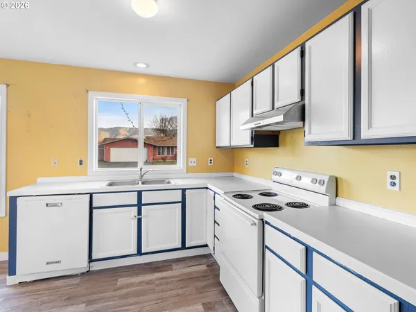 $529,000 | 3220 Midway Road, Hood River, OR 97031