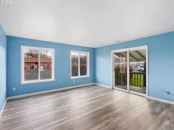 $529,000 | 3220 Midway Road, Hood River, OR 97031