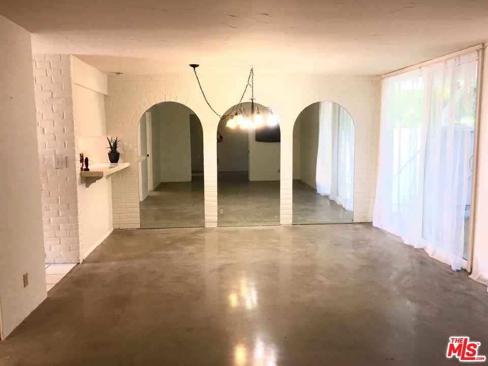 42356 Dunes View Road, Unit 5 Rancho Mirage, CA 92270 - Photo 12 of 30