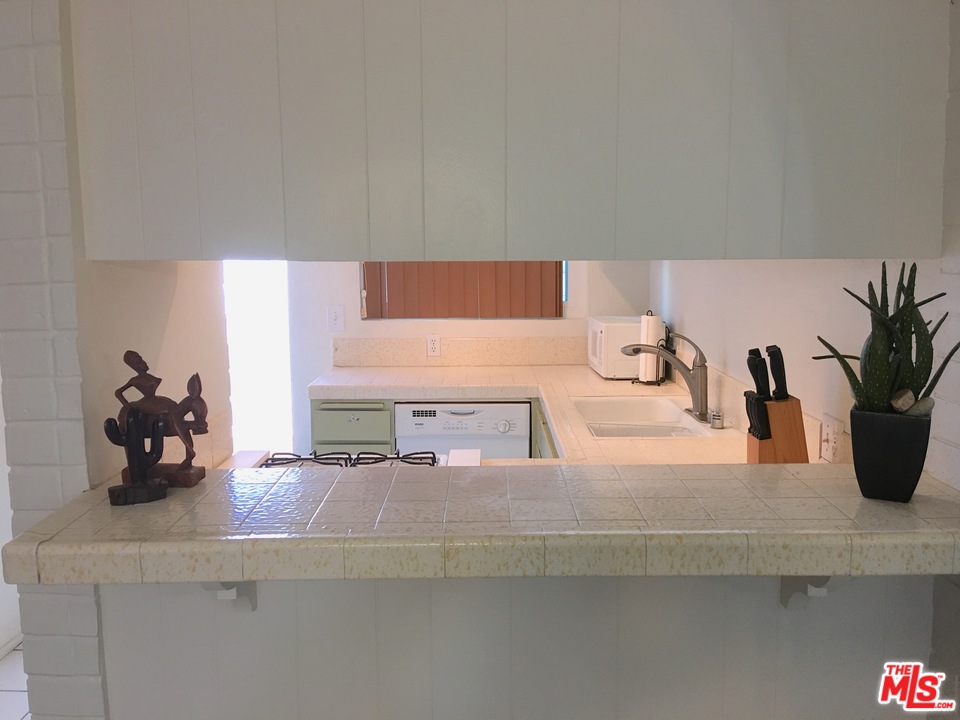 42356 Dunes View Road, Unit 5 Rancho Mirage, CA 92270 - Photo 10 of 30