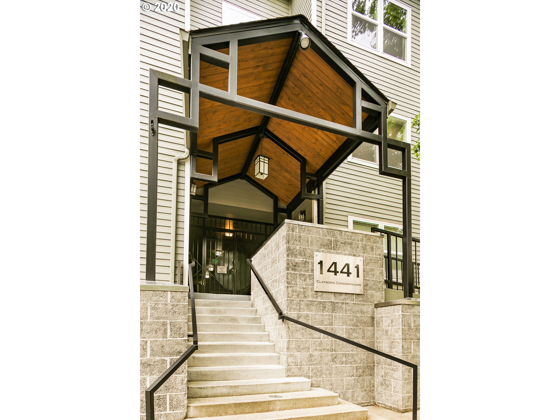 1441 Southwest Clay Street, Unit 110 Portland, OR 97201 - Photo 2 of 22