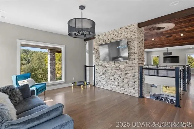 $1,500,000 | 2262 Brown Road, Van Buren, MO 63965