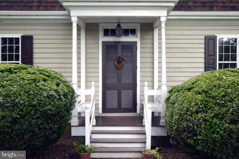 3210 Florence Road Woodbine, MD 21797 - Photo 3 of 30 Oversized Grand Entry Door