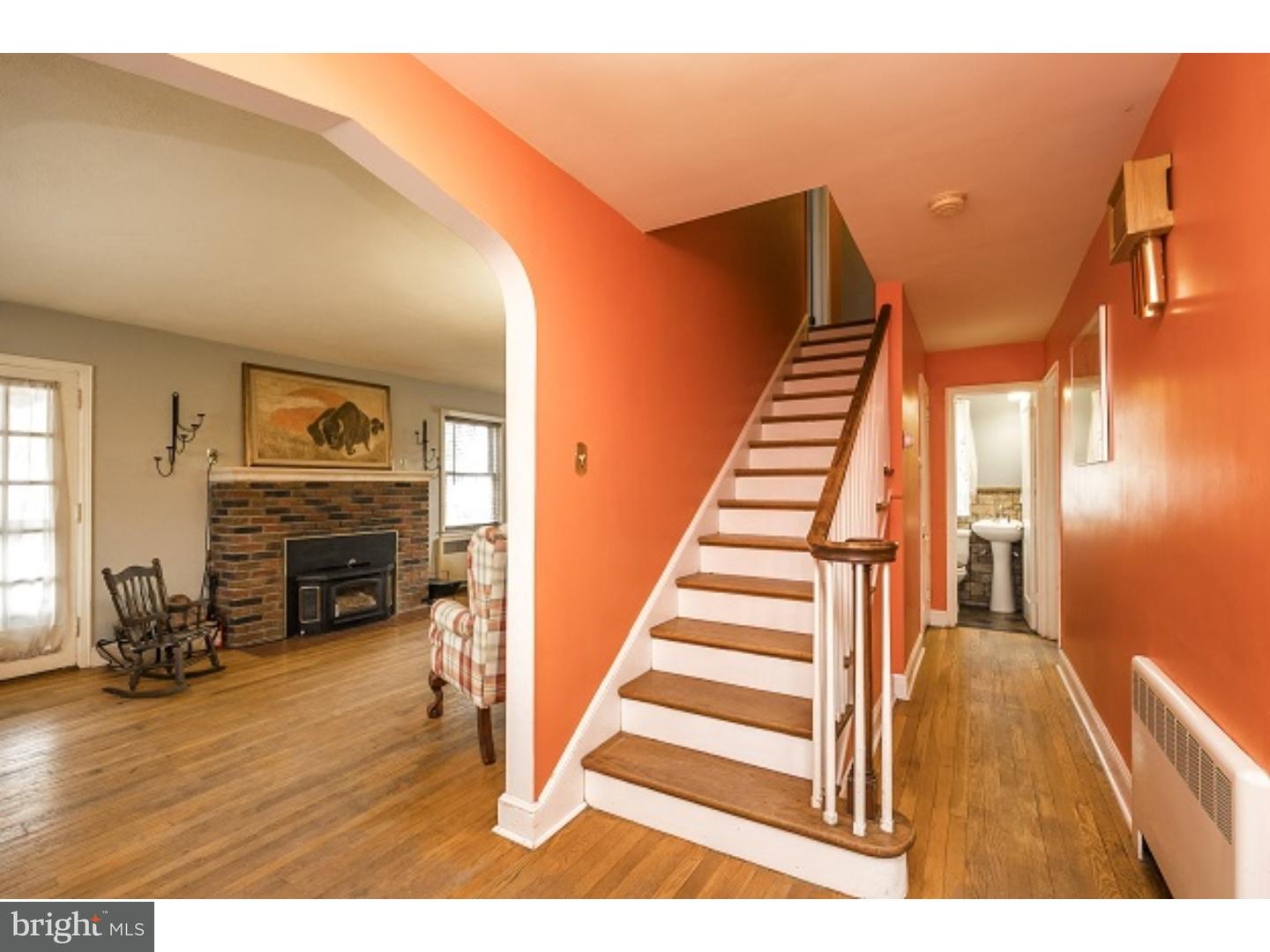 720 Lincoln Road Birdsboro, PA 19508 - Photo 10 of 24 Foyer
