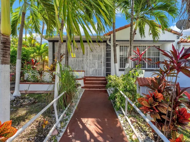 $750,000 | 560 Northeast 77th Street, Miami, FL 33138