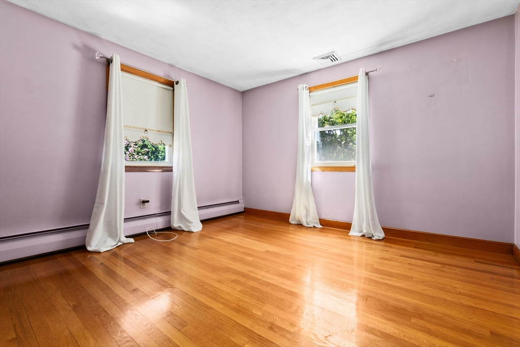33 Lantern Road Revere, MA 02151 - Photo 18 of 32 Gallery Image 18