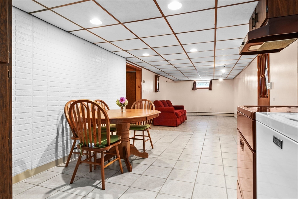 33 Lantern Road Revere, MA 02151 - Photo 28 of 32 Gallery Image 28