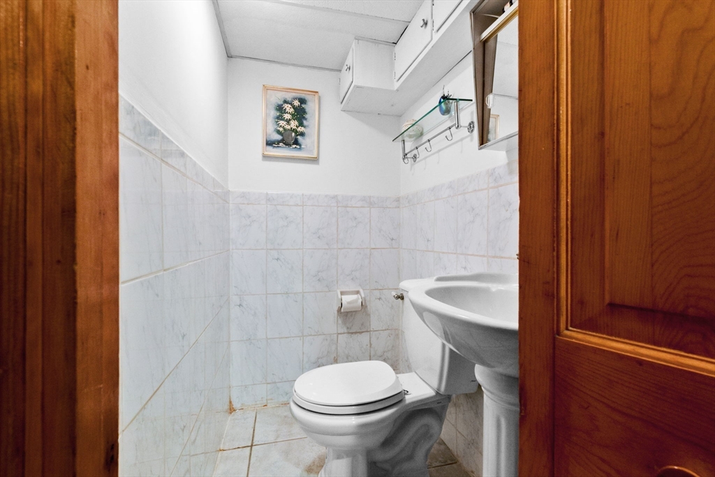33 Lantern Road Revere, MA 02151 - Photo 30 of 32 Gallery Image 30