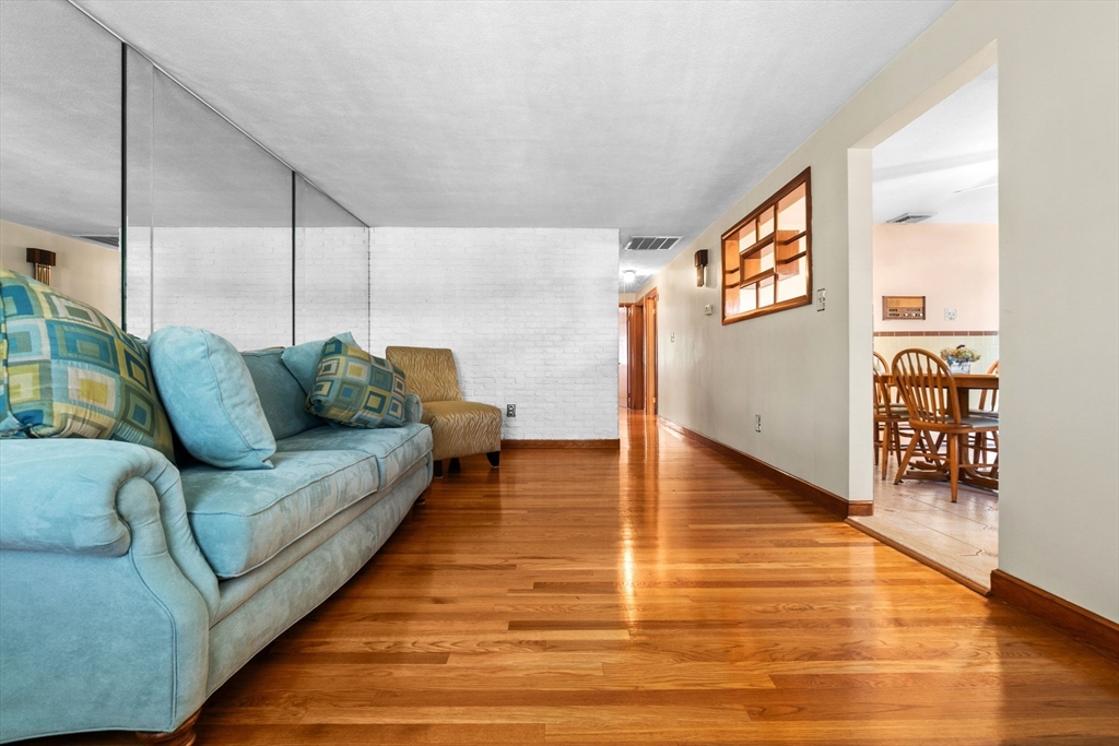 33 Lantern Road Revere, MA 02151 - Photo 6 of 32 Gallery Image 6
