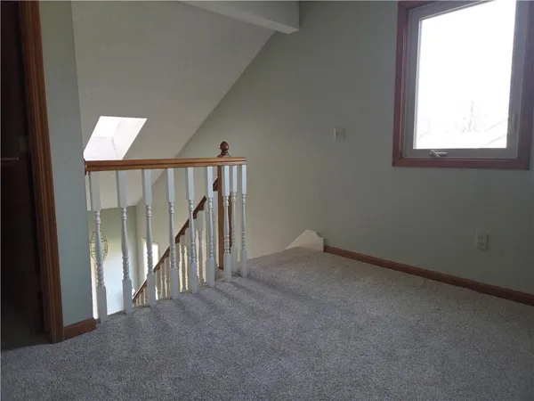 $325,000 | 10801 West 116th Terrace, Overland Park, KS 66210
