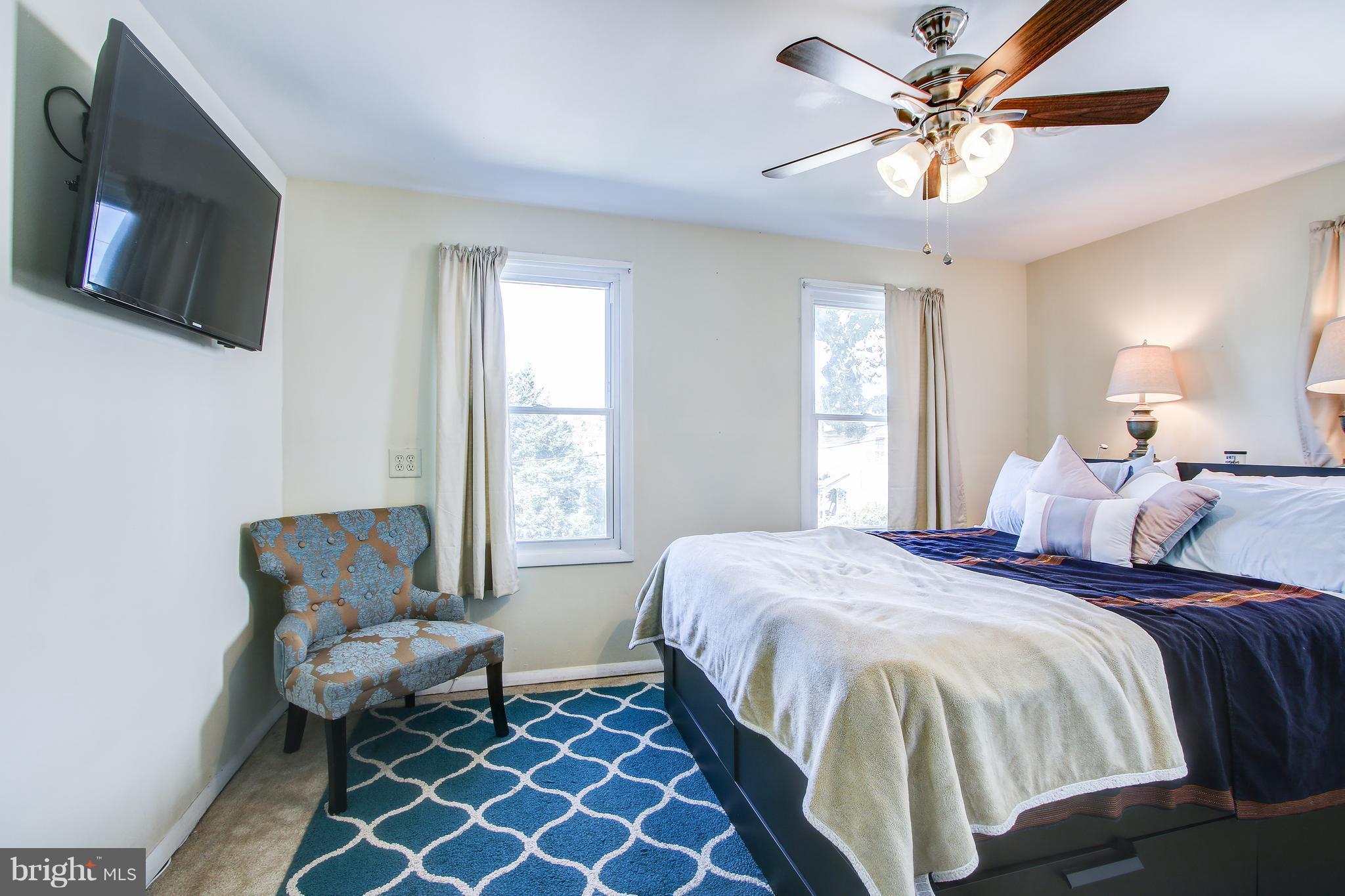 3605 Hineline Road Baltimore, MD 21229 - Photo 23 of 33 Bedroom w/ ceiling fan