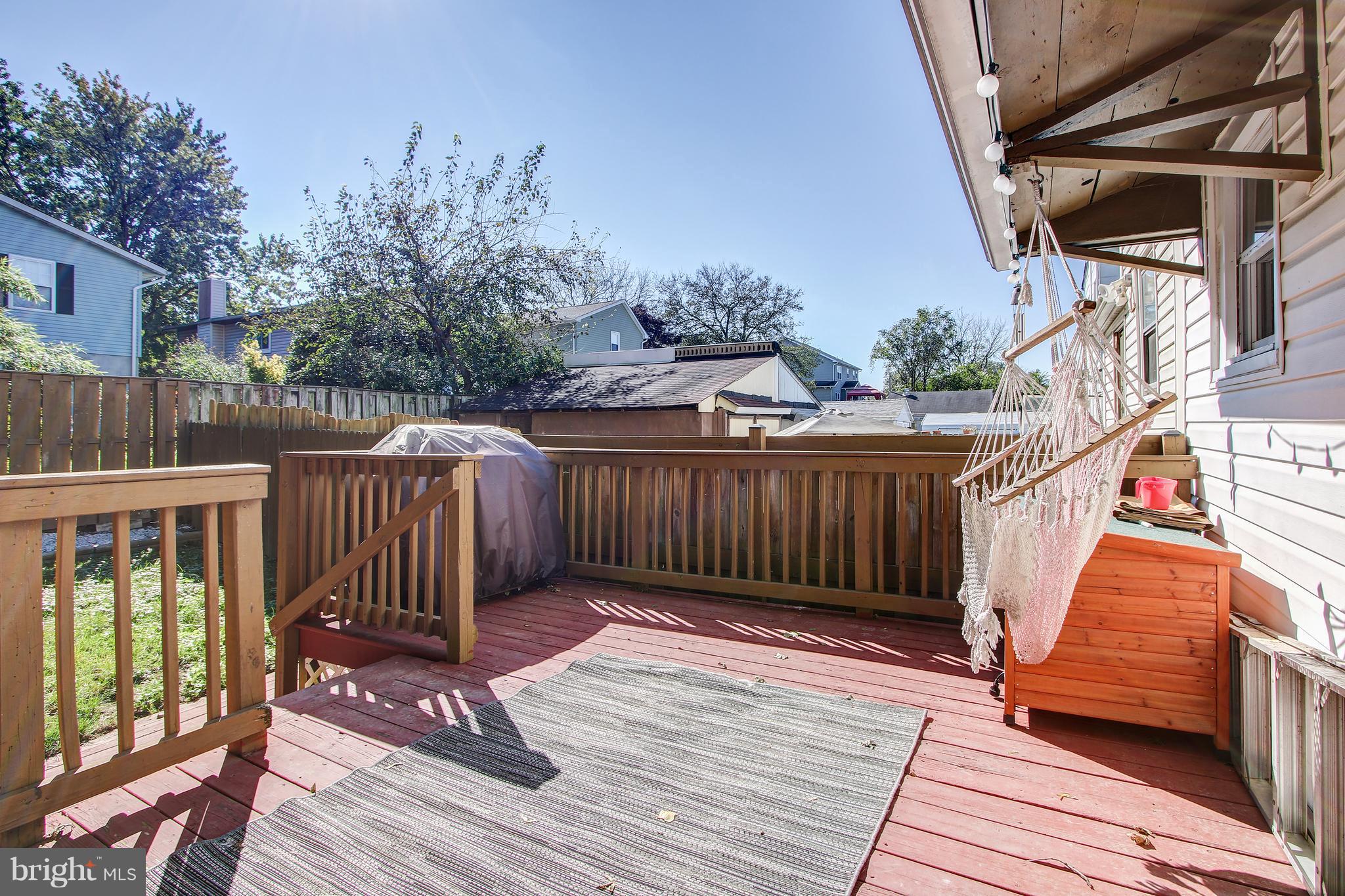 3605 Hineline Road Baltimore, MD 21229 - Photo 30 of 33 Deck w/ plenty of space