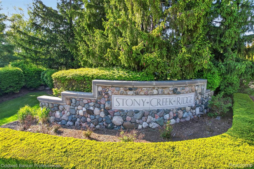 1357 Kentfield Drive Rochester, MI 48307 - Photo 52 of 71