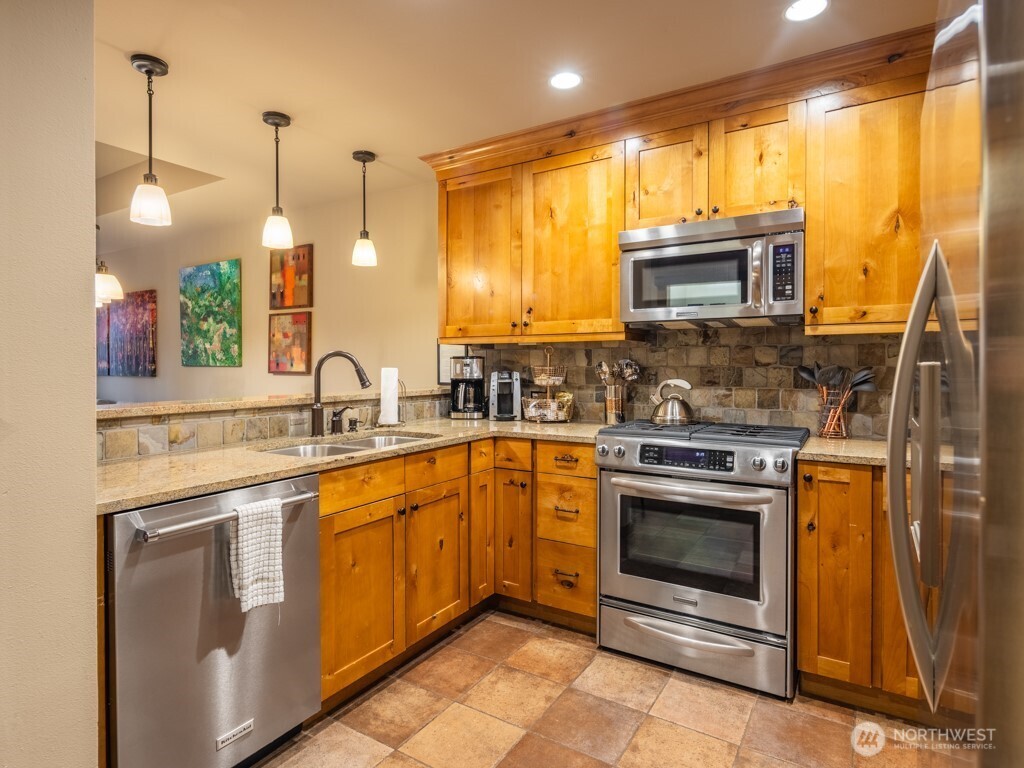 3770 Suncadia Trail, Unit 209 Cle Elum, WA 98922 - Photo 5 of 26