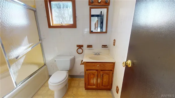 $199,000 | 1635 Lockport Olcott Road, Newfane, NY 14028
