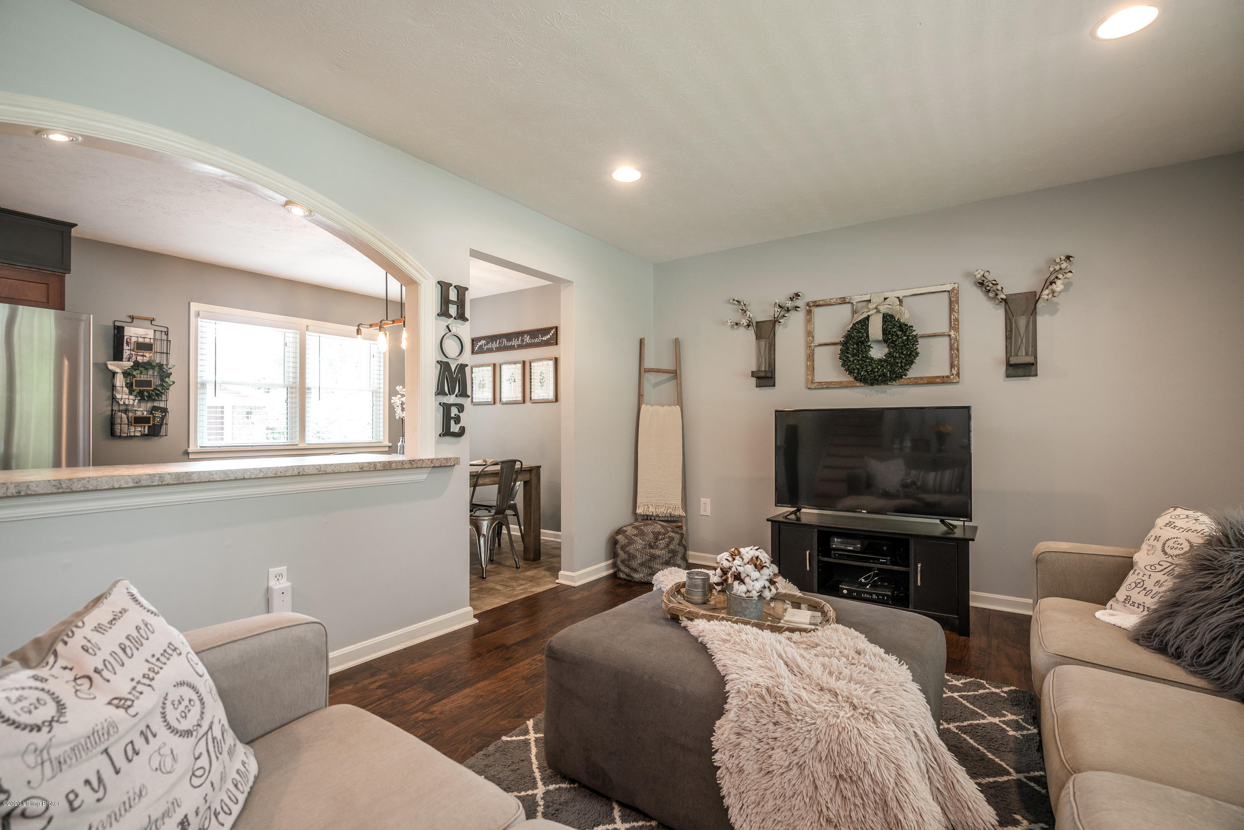 3608 Locklee Road Louisville, KY 40214 - Photo 3 of 44 3608 Locklee Road-15