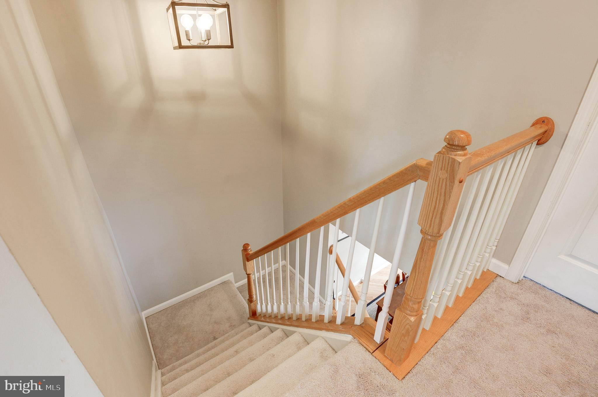 44167 Tippecanoe Terrace Ashburn, VA 20147 - Photo 20 of 56 a view of entryway