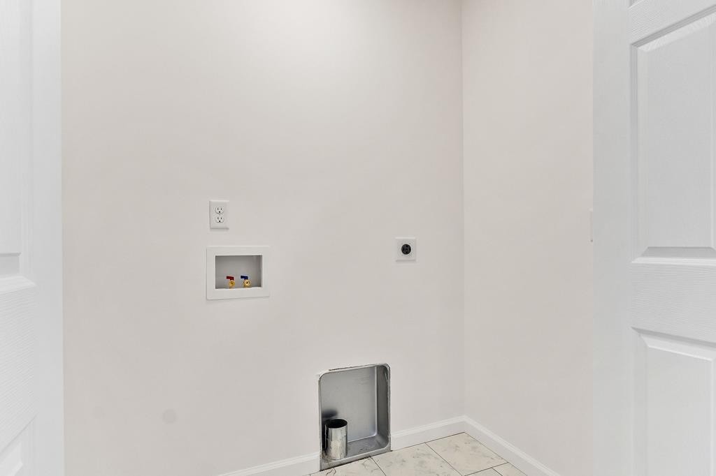 523 Dr I C Morgan Road Spencer, TN 38585 - Photo 15 of 25 a view of small space