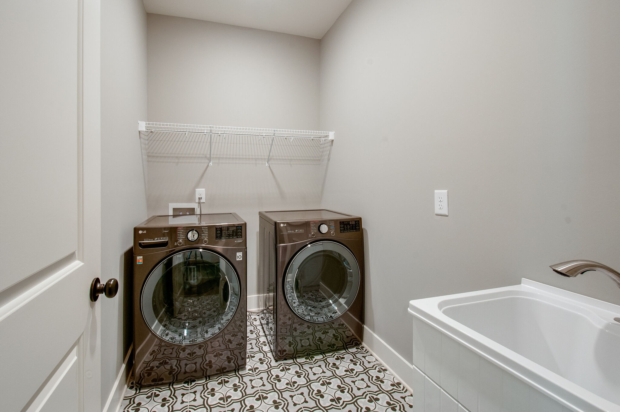 64 Haystack Way Mount Juliet, TN 37122 - Photo 20 of 41 a bathroom with a bathtub and sink