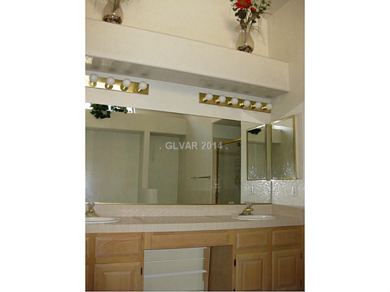 1968 Nuevo Road Henderson, NV 89014 - Photo 17 of 30 Master Bath/Spa.