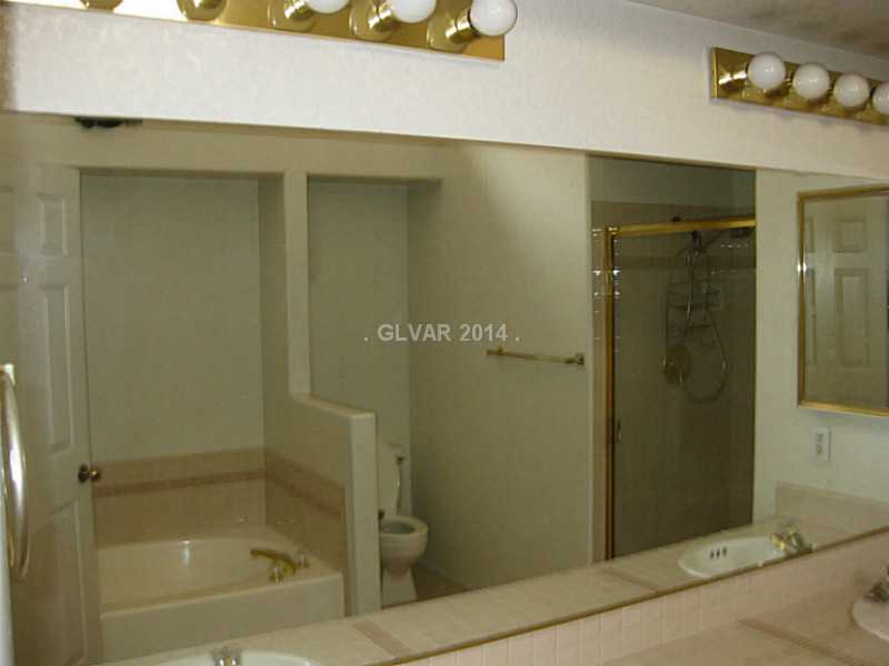 1968 Nuevo Road Henderson, NV 89014 - Photo 18 of 30 Master Bath/Spa.