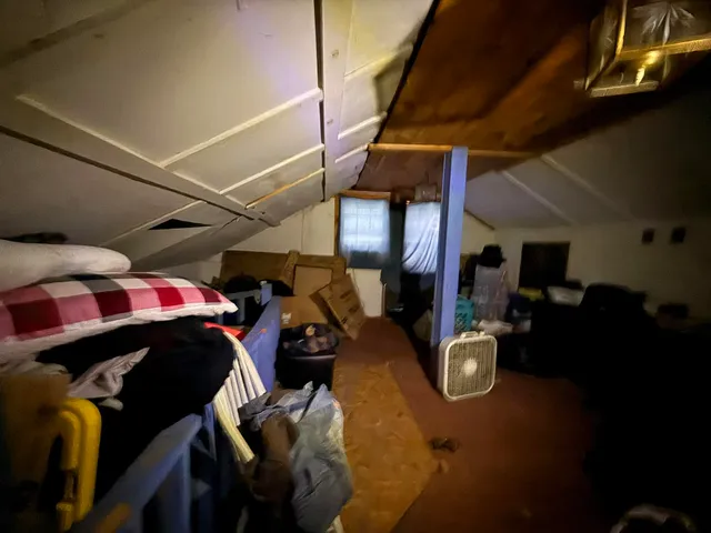 $78,000 | 105 Bray Avenue, Fairfield, ME 04937