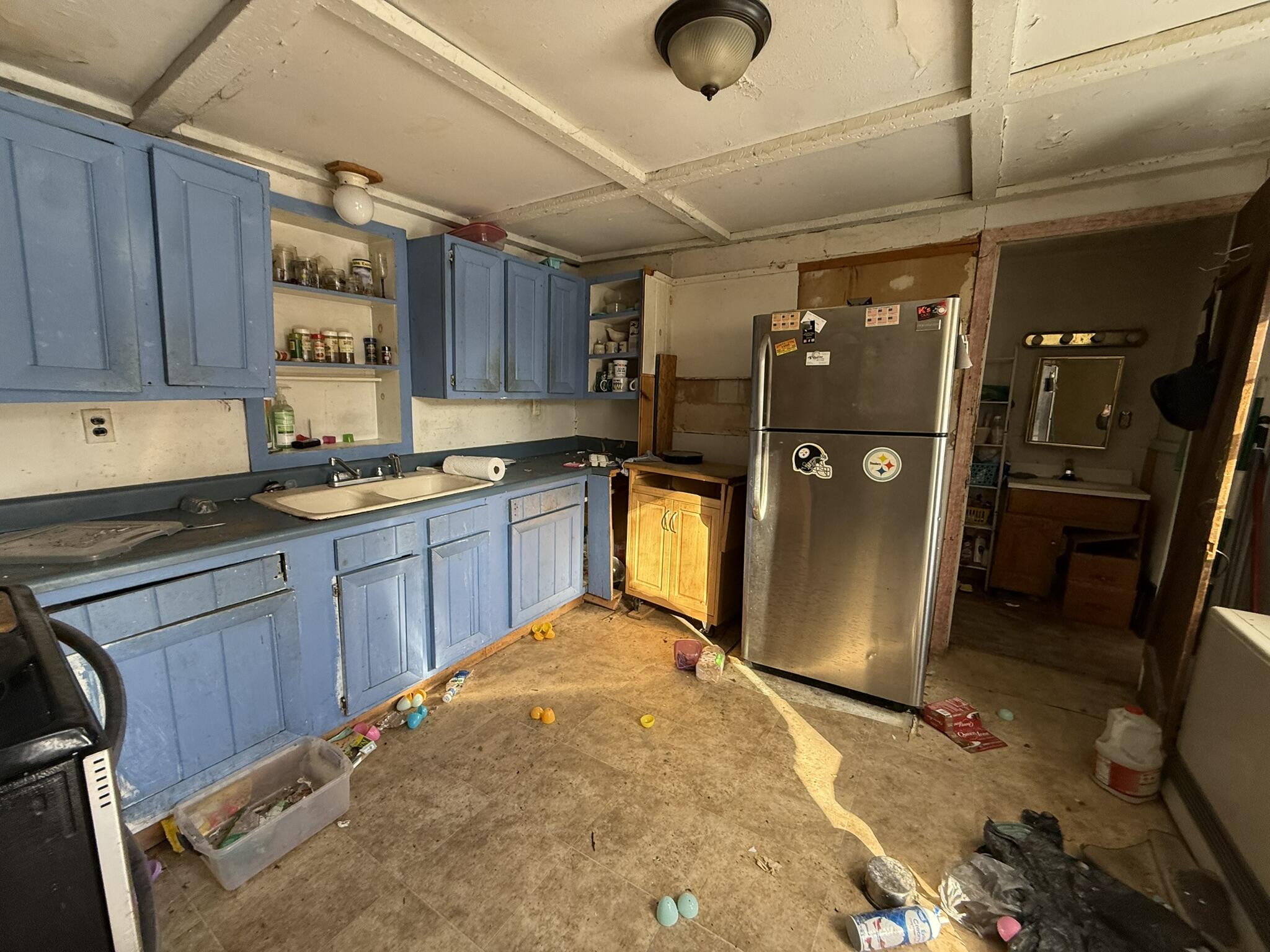 105 Bray Avenue Fairfield, ME 04937 - Photo 5 of 19 IMG_8372