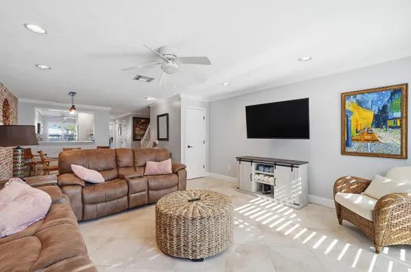 $3,400 | 842 Southeast 19th Avenue, Unit 102, Deerfield Beach, FL 33441