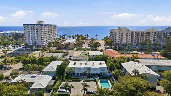 $3,400 | 842 Southeast 19th Avenue, Unit 102, Deerfield Beach, FL 33441