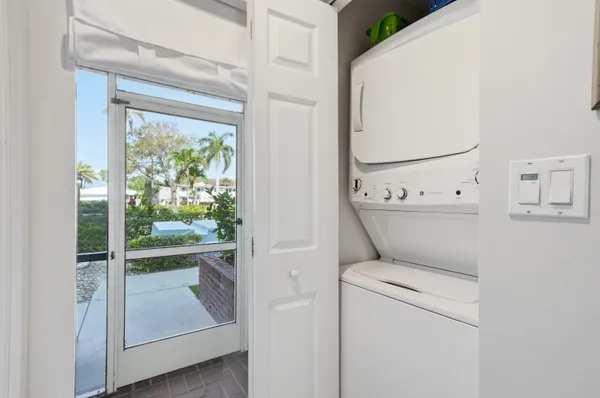 $3,400 | 842 Southeast 19th Avenue, Unit 102, Deerfield Beach, FL 33441