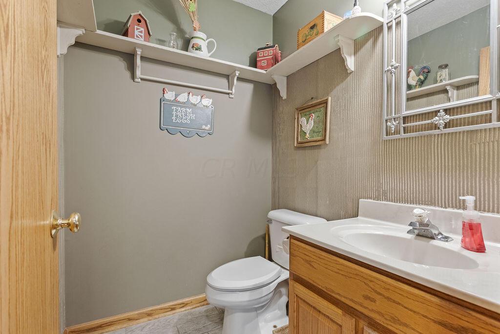 13032 Cook Yankeetown Road Northeast Mount Sterling, OH 43143 - Photo 11 of 31
