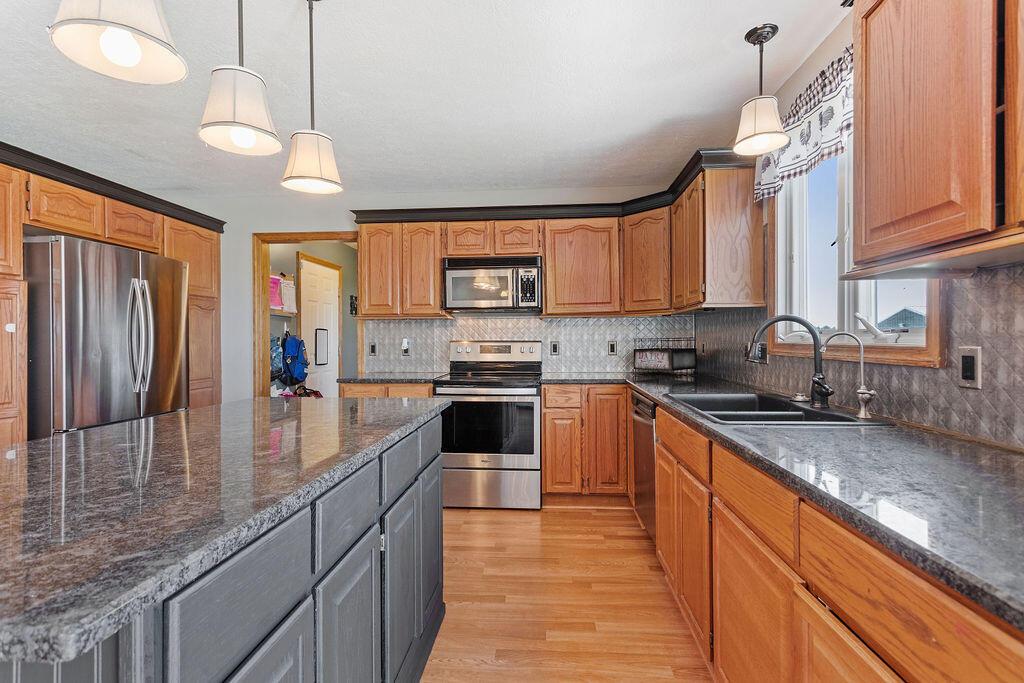 13032 Cook Yankeetown Road Northeast Mount Sterling, OH 43143 - Photo 5 of 31