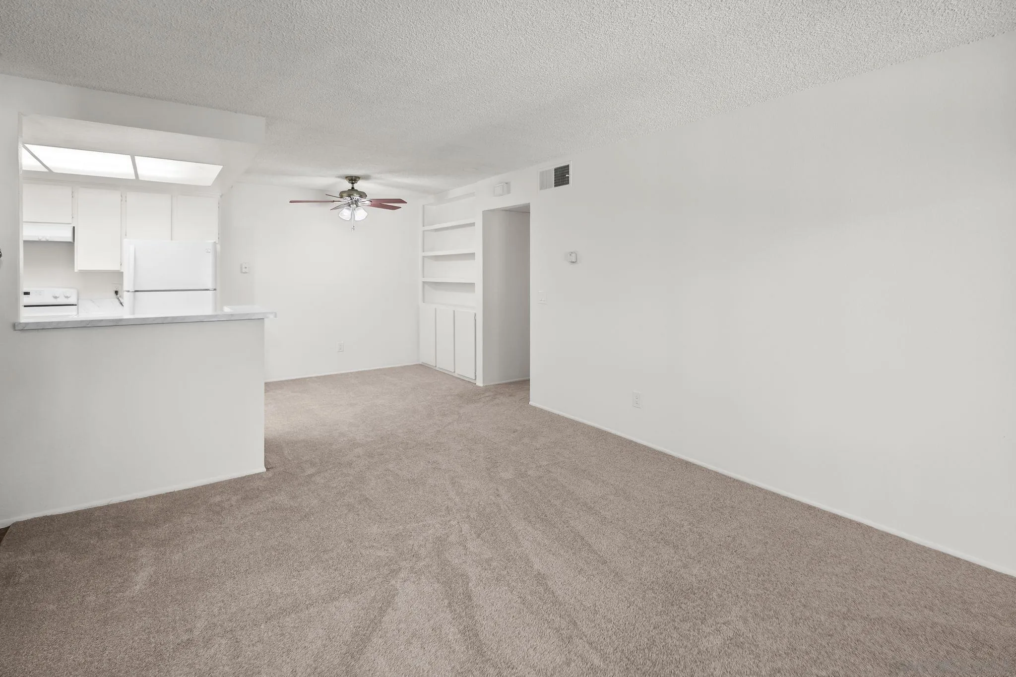 6064 Rancho Mission Road, Unit 454 San Diego, CA 92108 - Photo 7 of 35