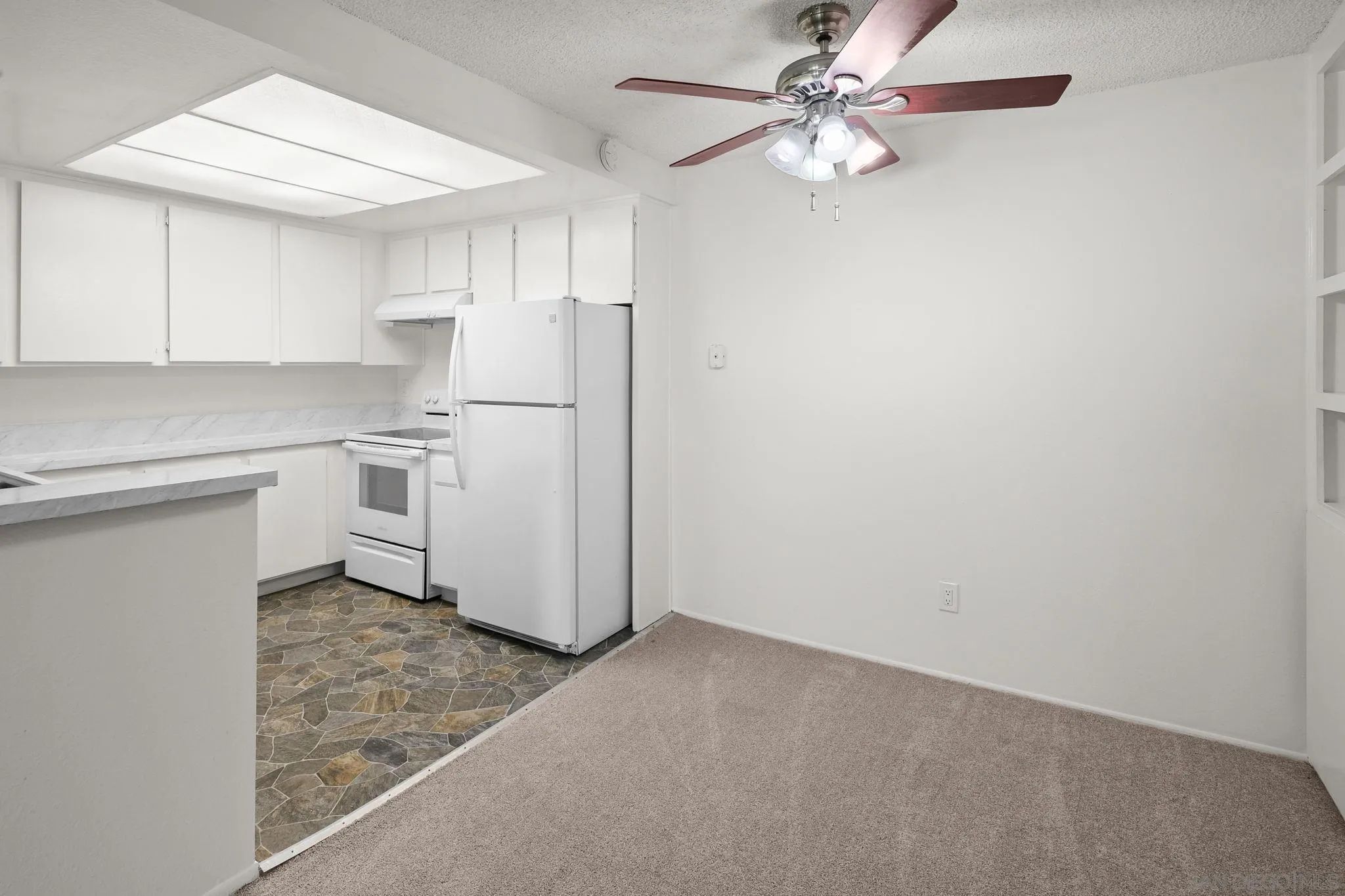 6064 Rancho Mission Road, Unit 454 San Diego, CA 92108 - Photo 10 of 35
