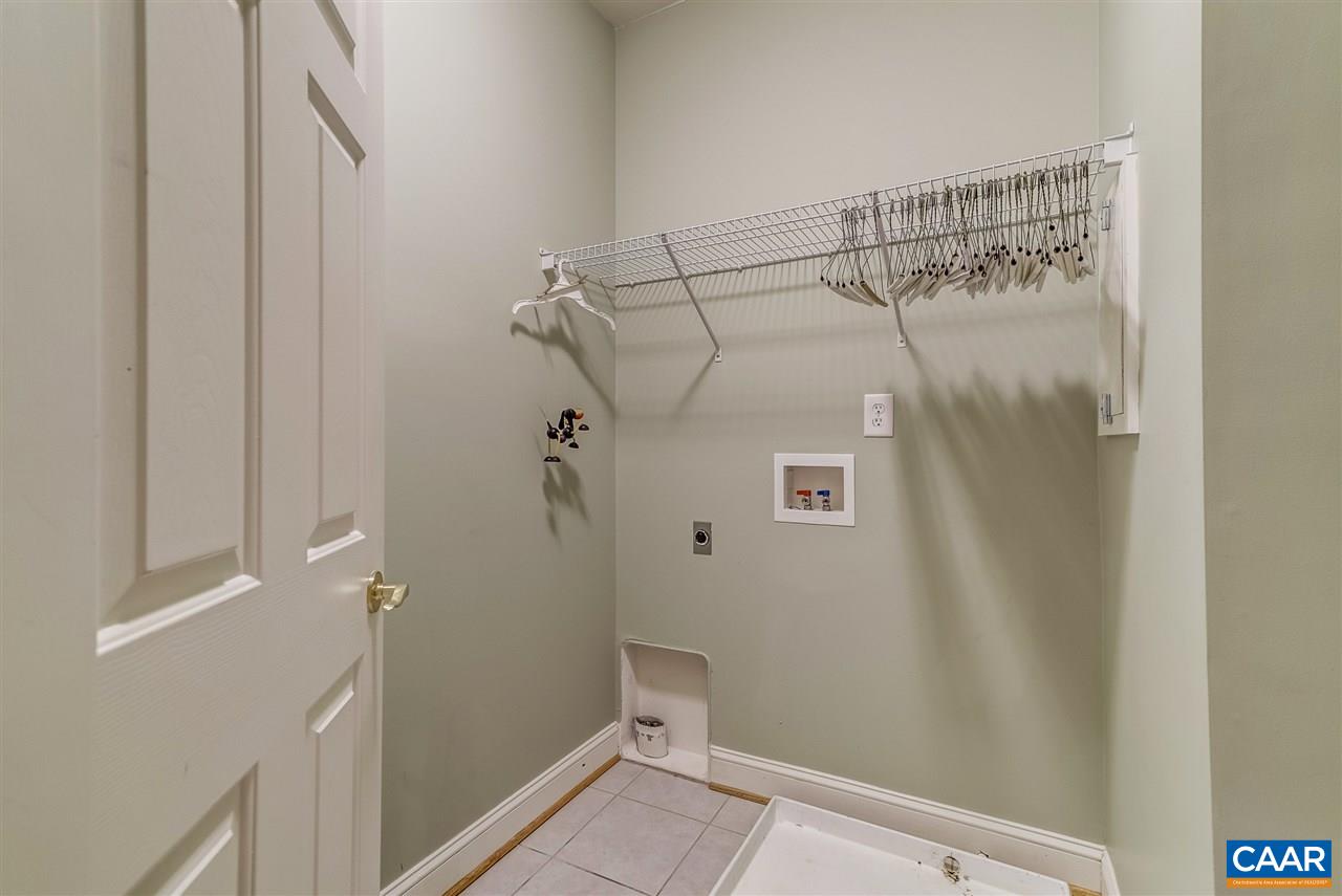 3398 Darby Road Keswick, VA 22947 - Photo 33 of 50 a view of bathroom
